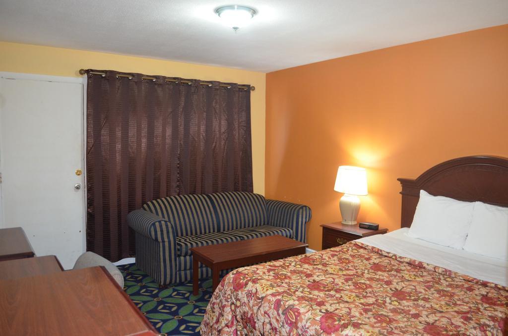 Mohawk Motel Brantford ภายนอก รูปภาพ