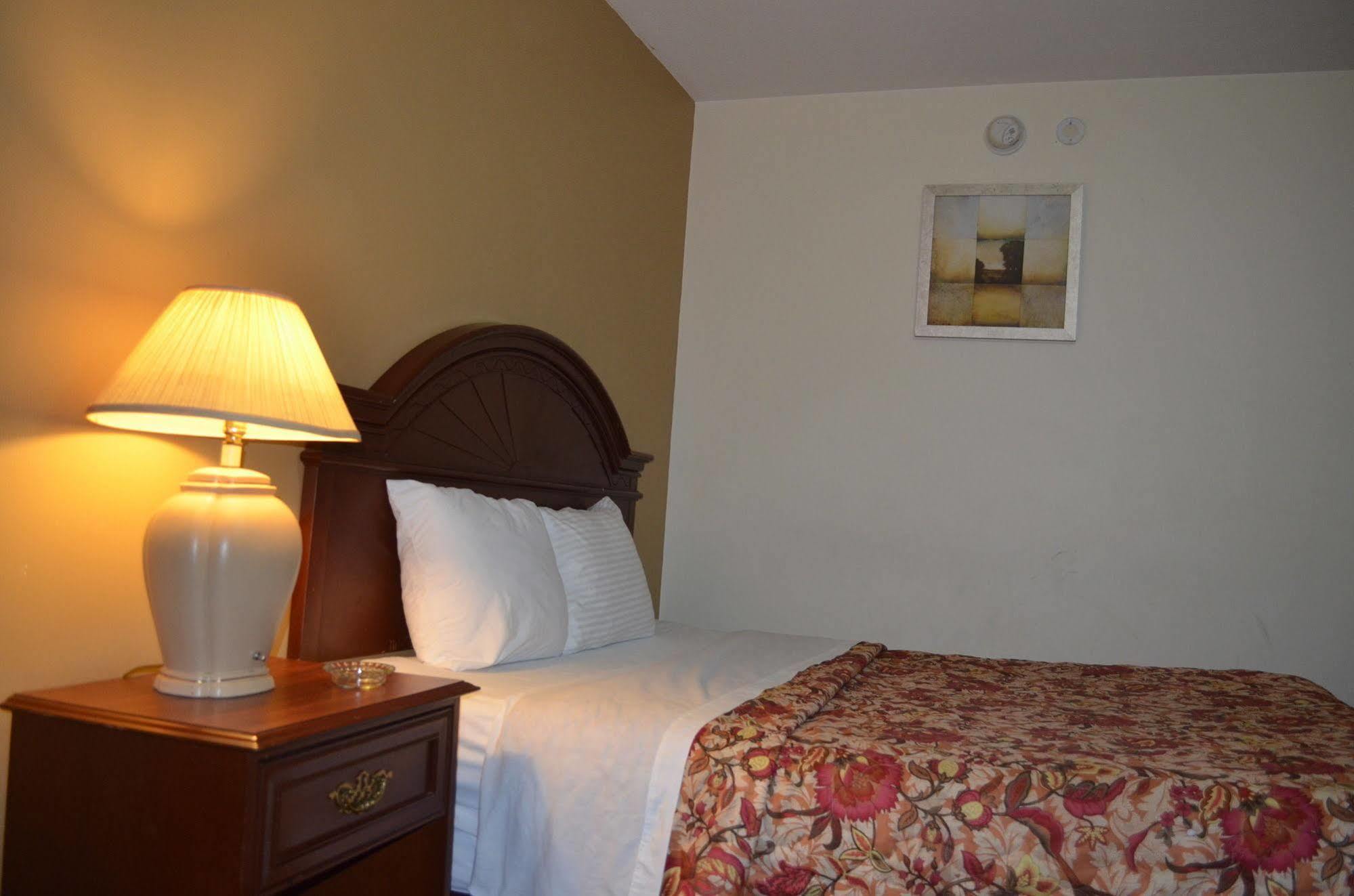 Mohawk Motel Brantford ภายนอก รูปภาพ